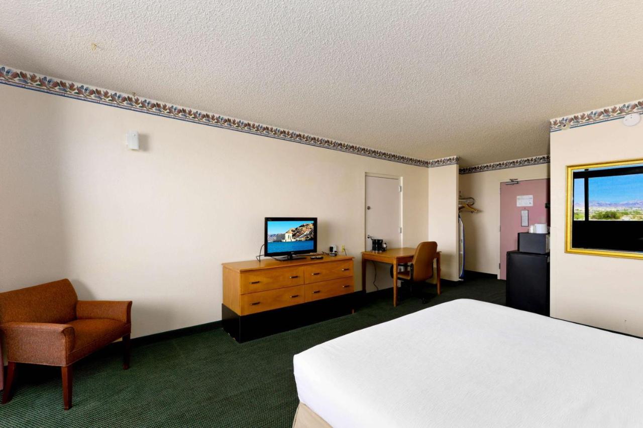 Studio 6 Suites Lake Havasu City Az Bagian luar foto