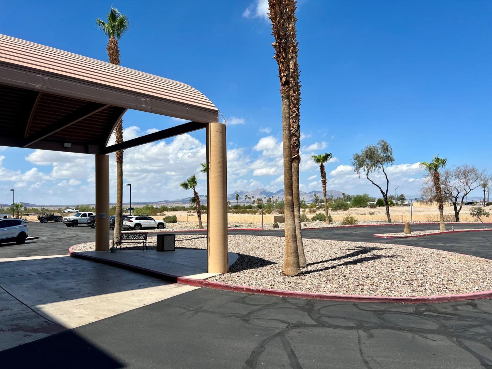 Studio 6 Suites Lake Havasu City Az Bagian luar foto