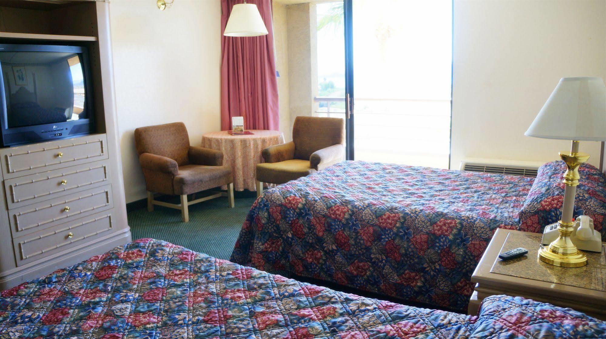 Studio 6 Suites Lake Havasu City Az Bagian luar foto
